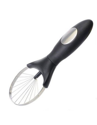 Rebanador y pelador de aguacate hace porciones perfectas para tu ensalada