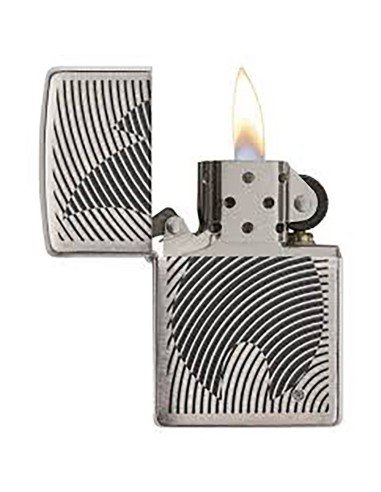 Encendedor Zippo Texture Illusion Flame 29429  Brushed Chrome - Plateado