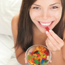 Máquina para hacer Gomitas y Caramelos Nostalgia Gummy Candy Maker 