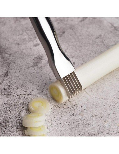 Cortador Metálico de Cebolla tirillas perfectas en un solo corte