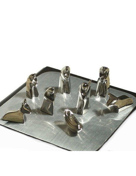 Pesebre de Lujo Dorado una Joya de Navidad 8 figuras con Baño en Oro