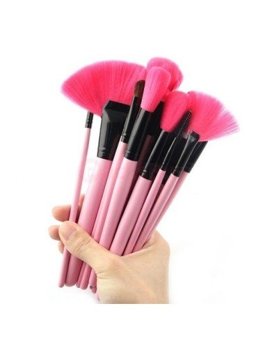 Set de 24 brochas y pinceles para maquillaje profesional