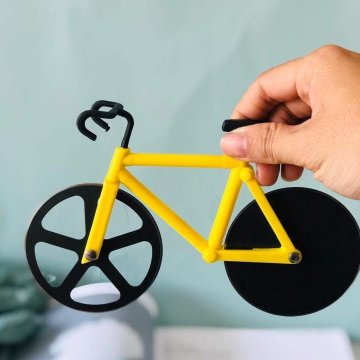 ⭐ Cortador Circular de Pizza en forma de Bicicleta