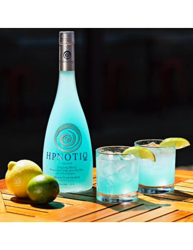 ⭐  Hpnotiq 750 ML Licor de Vodka y Cognac con zumo de fruta